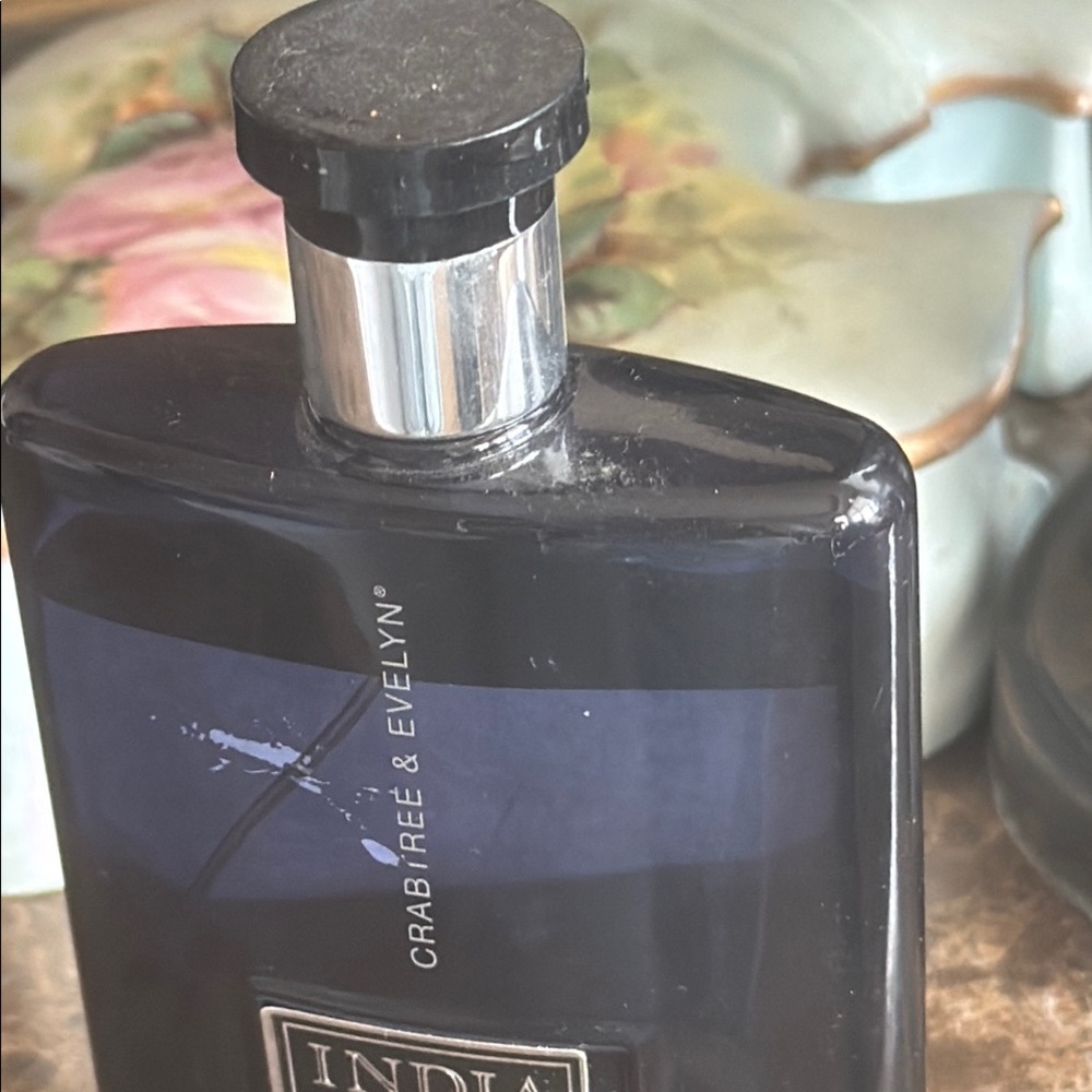 Crabtree & Evelyn India Hicks Island Night Perfume bottlealmost full discontinue - Picture 6 of 10